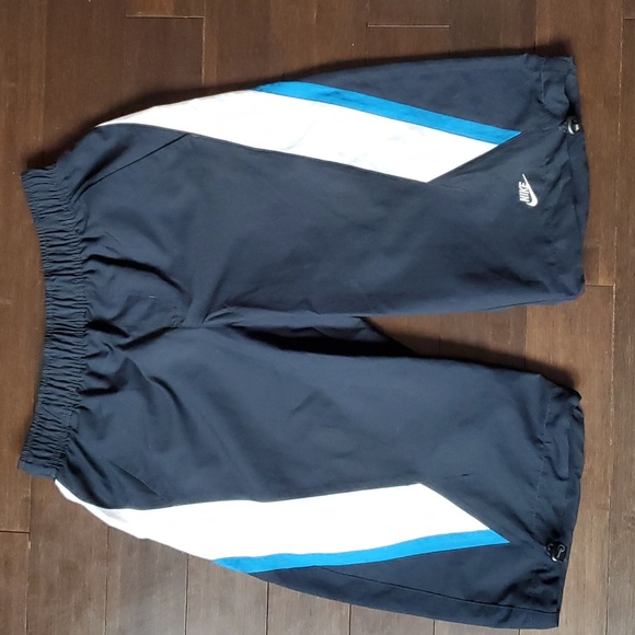 Vintage Nike Shorts - Picture 1 of 4